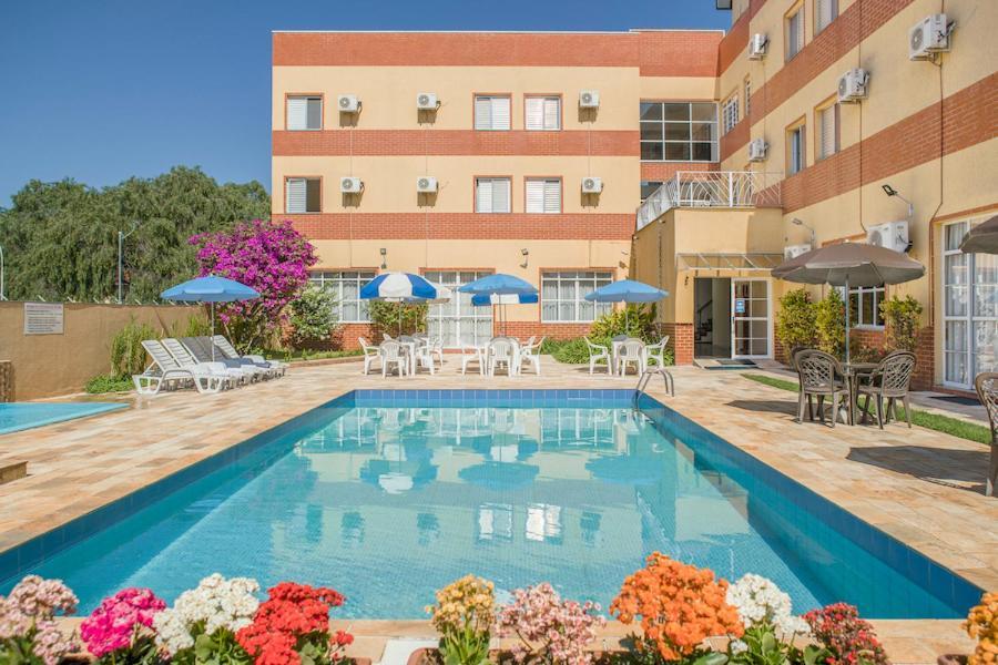 Itapetinga Hotel Atibaia Kültér fotó