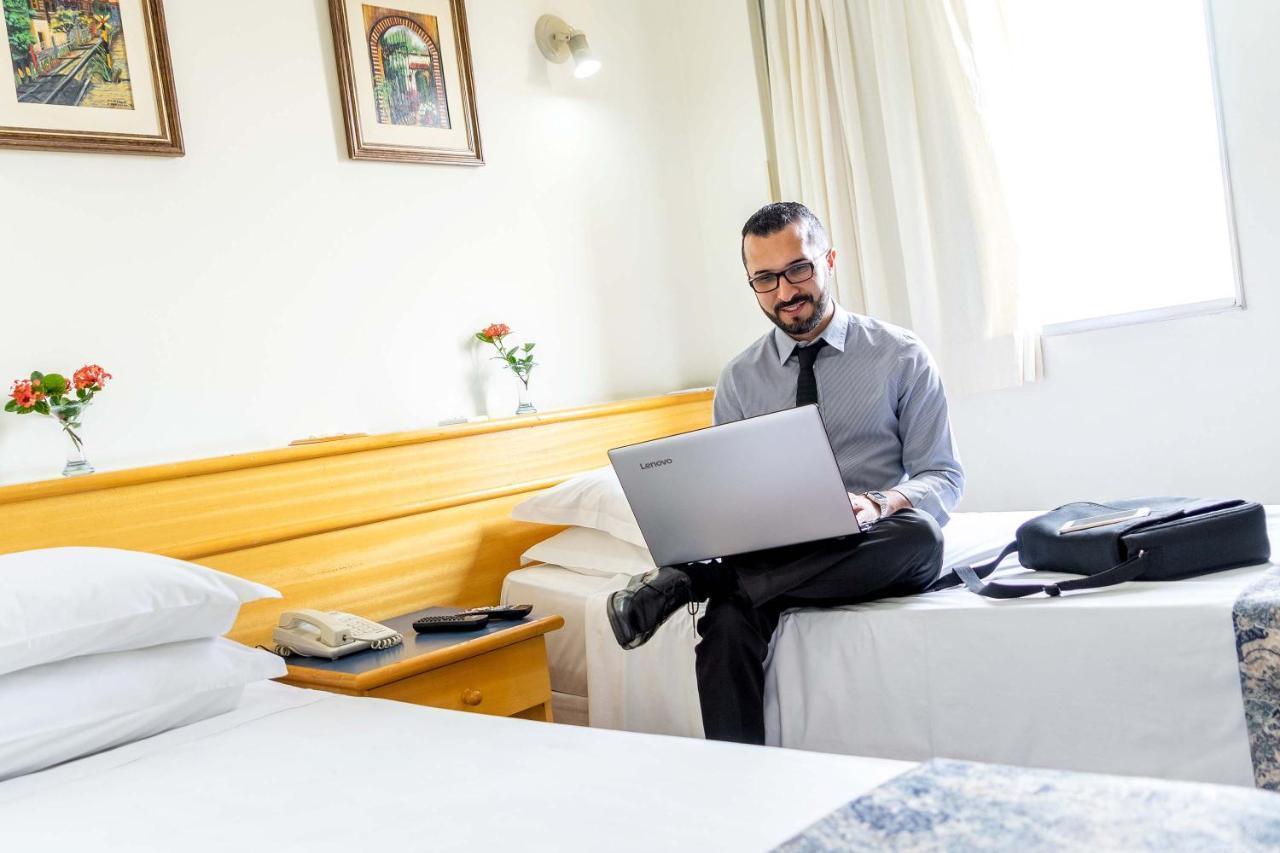 Itapetinga Hotel Atibaia Kültér fotó